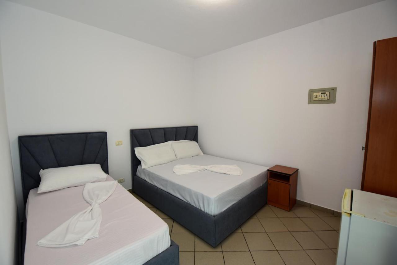 Koa Hotel Дуррес Екстер'єр фото