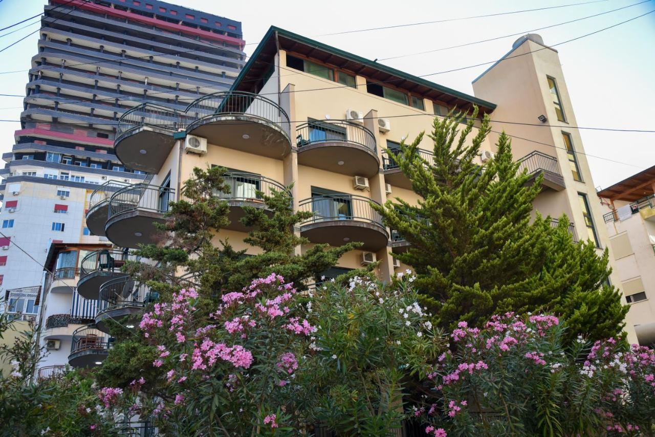 Koa Hotel Дуррес Екстер'єр фото