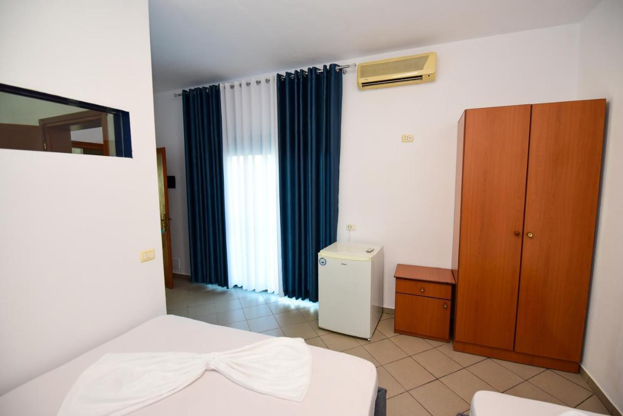 Koa Hotel Дуррес Екстер'єр фото