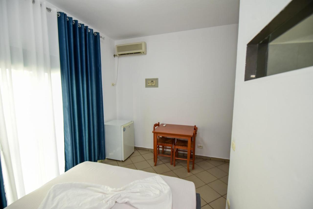 Koa Hotel Дуррес Екстер'єр фото